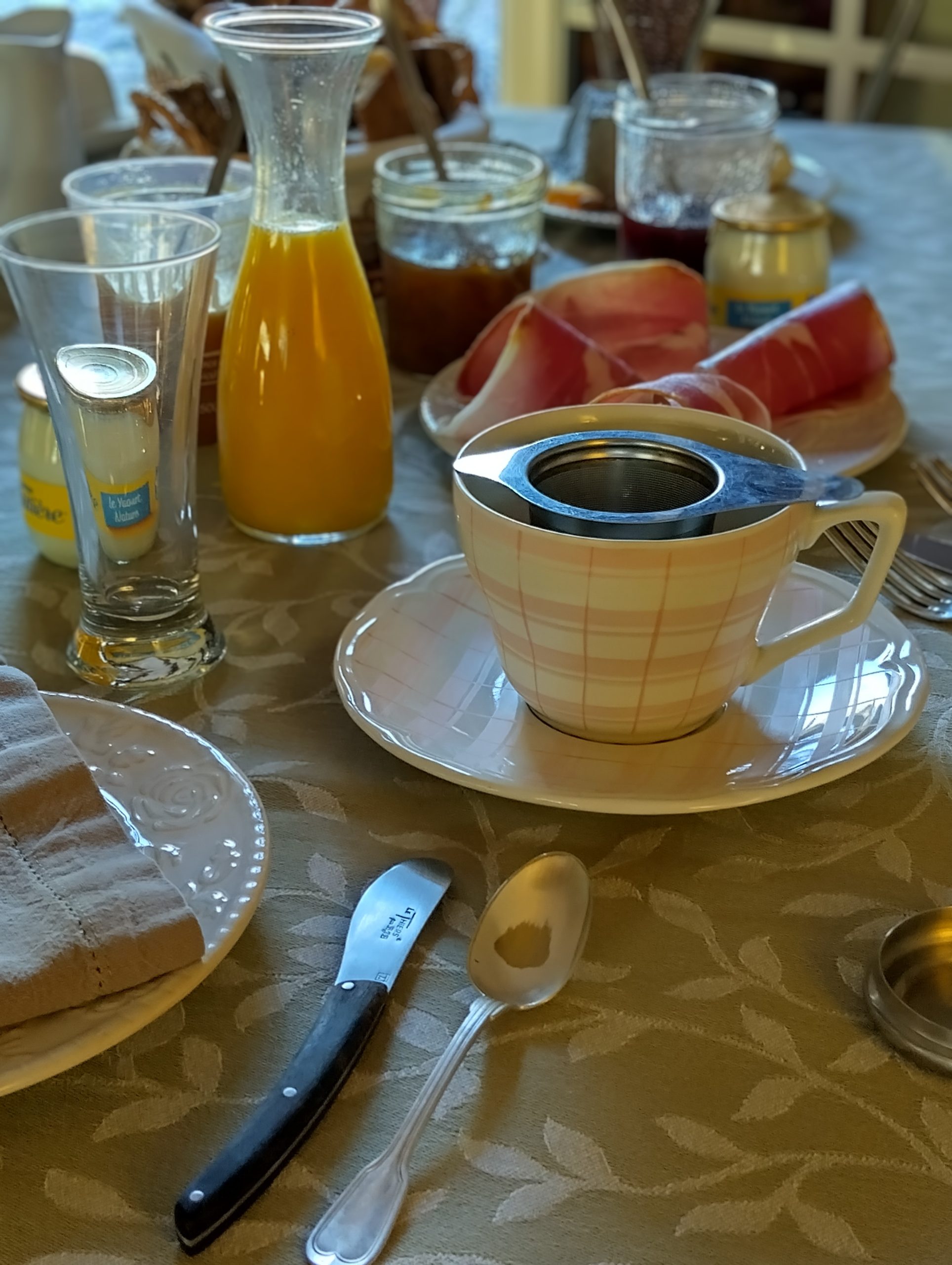 Les petits déjeuners del’Orée du Bois en Sologne Chambre d'hôtes cosy et petits déjeuners maison